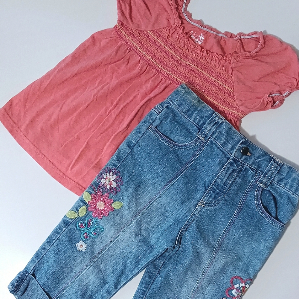 Girl's Coral Top and Floral Embroidered Jeans 2-Piece Set Size 5T